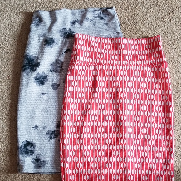 LulaRoe Cassie skirt bundle - Picture 3 of 3